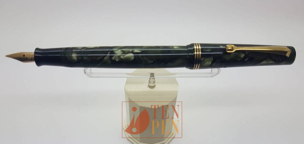 AQUILA EXTRA green marbled celluloid | Tenpen - By Letizia Iacopini